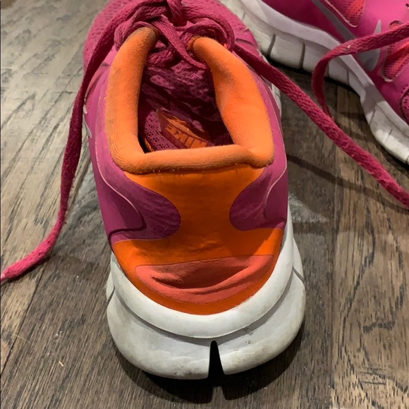 Nike running shoes - Picture 3 of 3